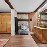 Old Town 60m2 On 2 Floors Next To Town Hall Korter