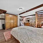 דירה Old Town 60m2 On 2 Floors Next To Town Hall *