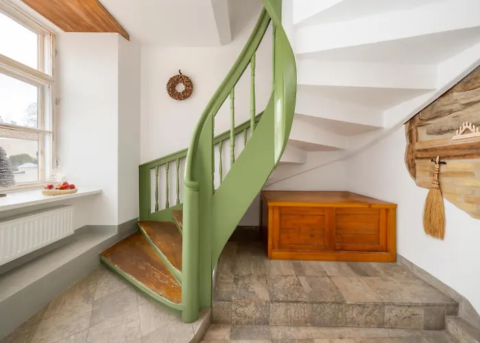 Old Town 60m2 On 2 Floors Next To Town Hall *