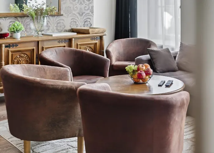 Old Town 60m2 On 2 Floors Next To Town Hall Апартаменти *