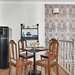 Old Town 60m2 On 2 Floors Next To Town Hall Appartamento