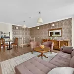 Appartamento Old Town 60m2 On 2 Floors Next To Town Hall *